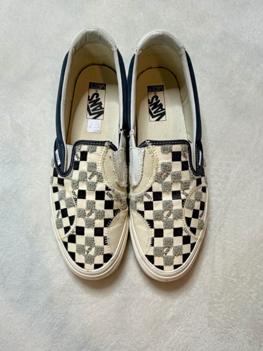 Vans Vault RARE SlipOn Mens Size 12 Black/White Patchwork Sherpa Skate Shoe